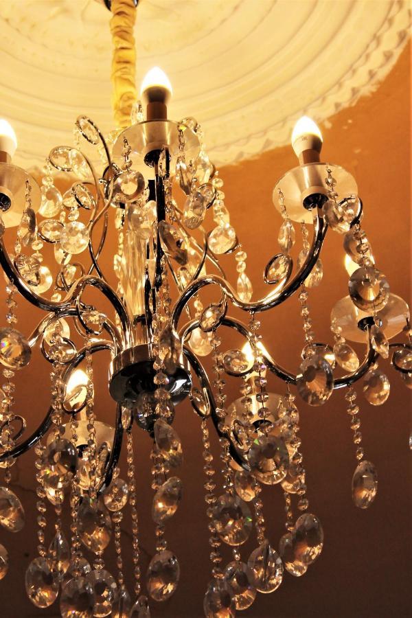 Guesthouse Medea On Pushkini 4 Kutaisi Dış mekan fotoğraf