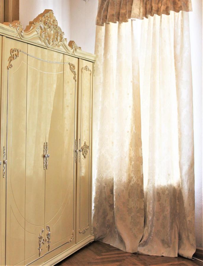 Guesthouse Medea On Pushkini 4 Kutaisi Dış mekan fotoğraf