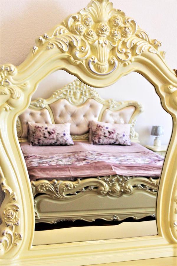 Guesthouse Medea On Pushkini 4 Kutaisi Dış mekan fotoğraf