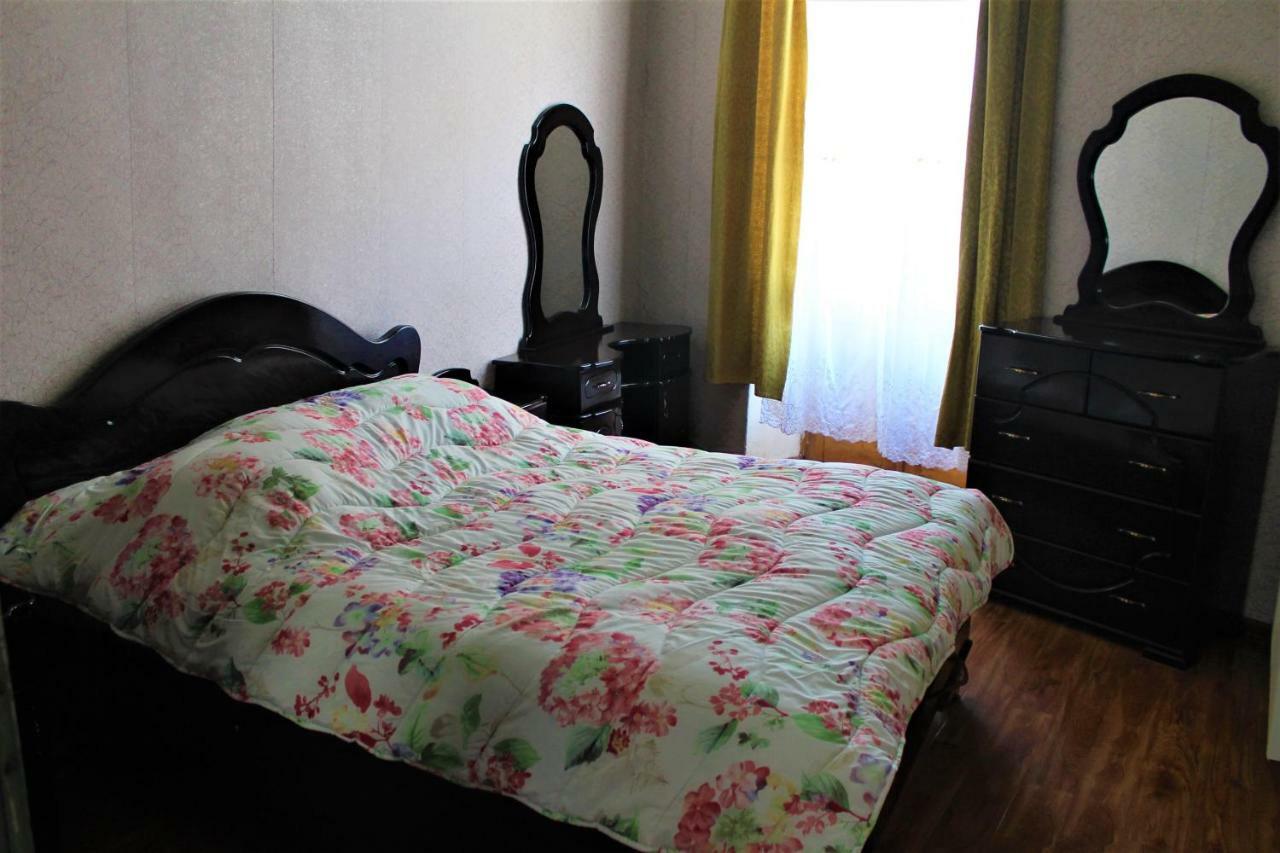 Guesthouse Medea On Pushkini 4 Kutaisi Dış mekan fotoğraf
